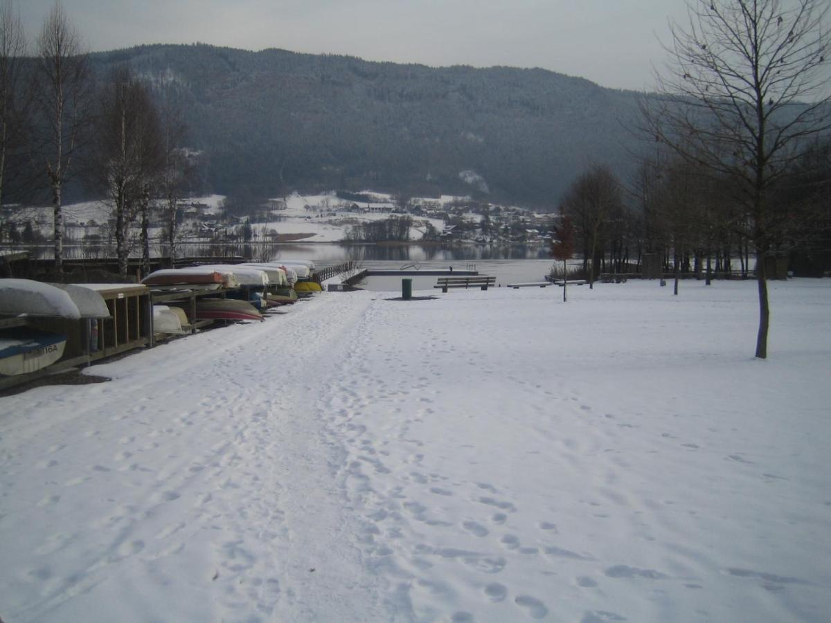 Kaernten Ossiacher See Apartment Zwei Zimmer Ferienwohnung Direkter Seezugang Strand Beheizte Schwimmhalle Bodensdorf Eksteriør bilde